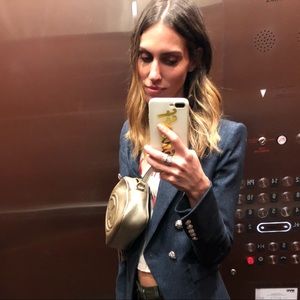 Meet your Posher, Carly